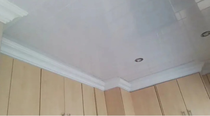 Ceiling 6